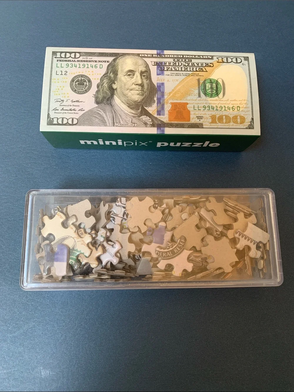 Collectibles Limited Edition minipix® One Hundred Dollars Puzzle. Pre-Owned.